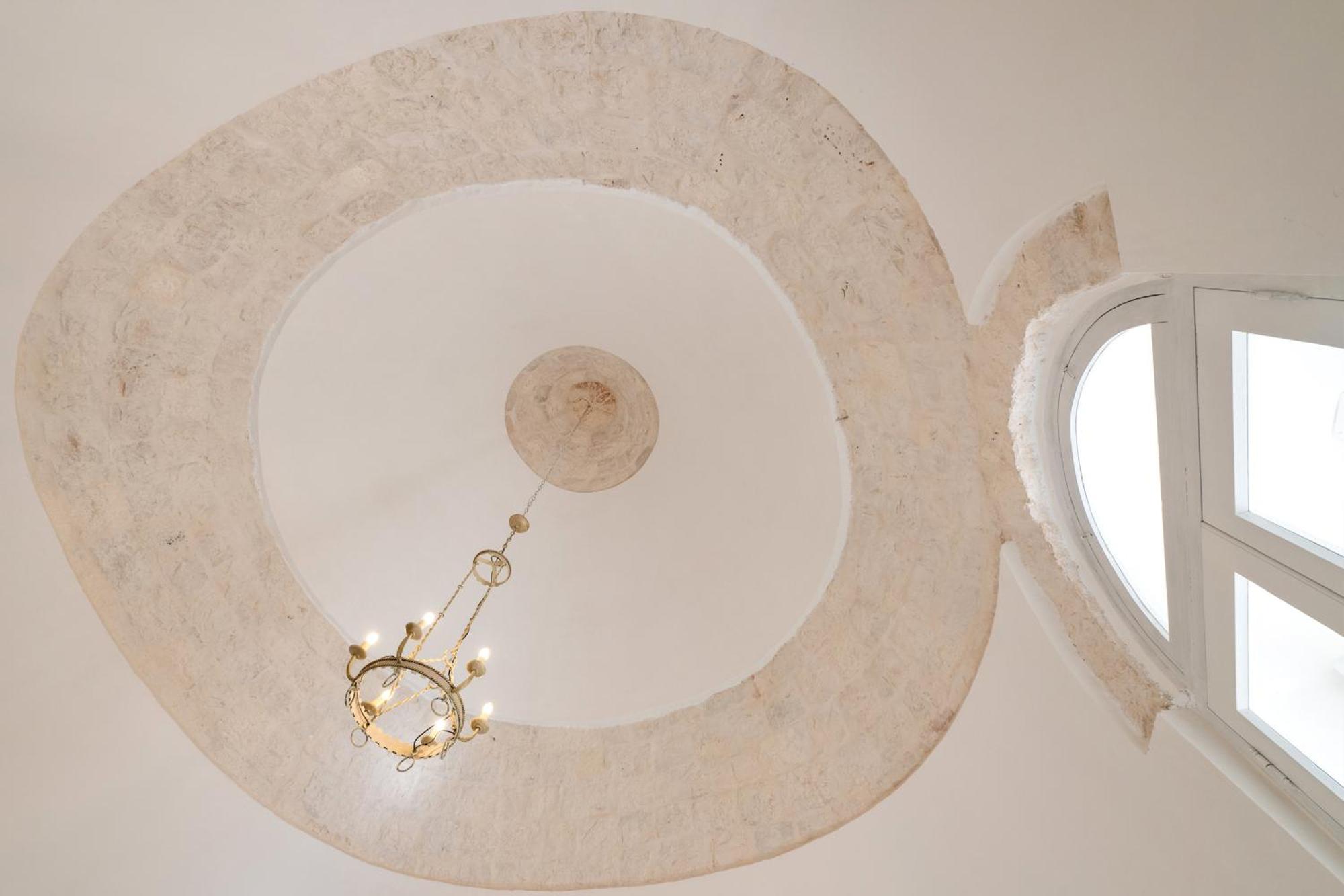 Trullo Degli Anelli In Masseria Cisternino Bagian luar foto